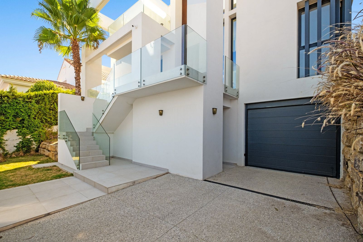 Property main view 52