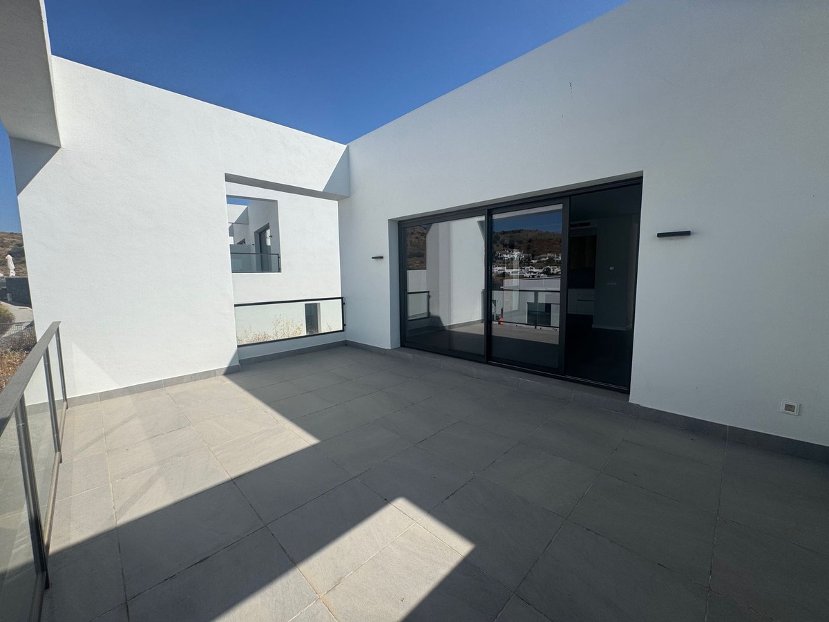 Property main view 4