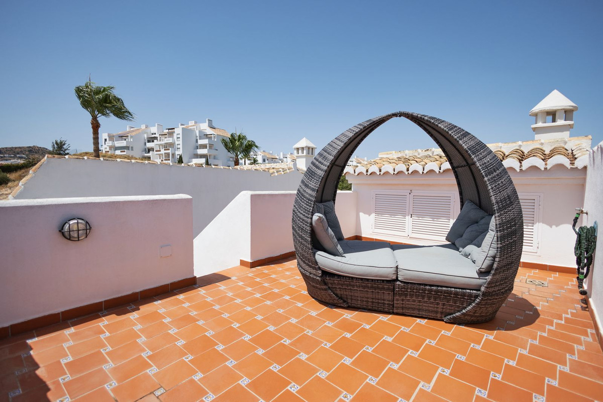 Huis te koop in Riviera del Sol | 4 slaapkamers H5238892