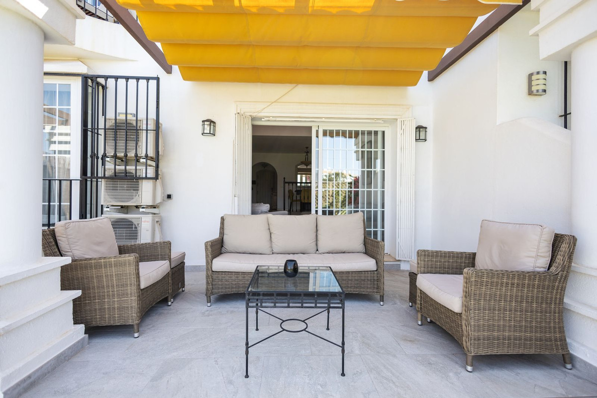 Huis te koop in Riviera del Sol | 4 slaapkamers H5238892