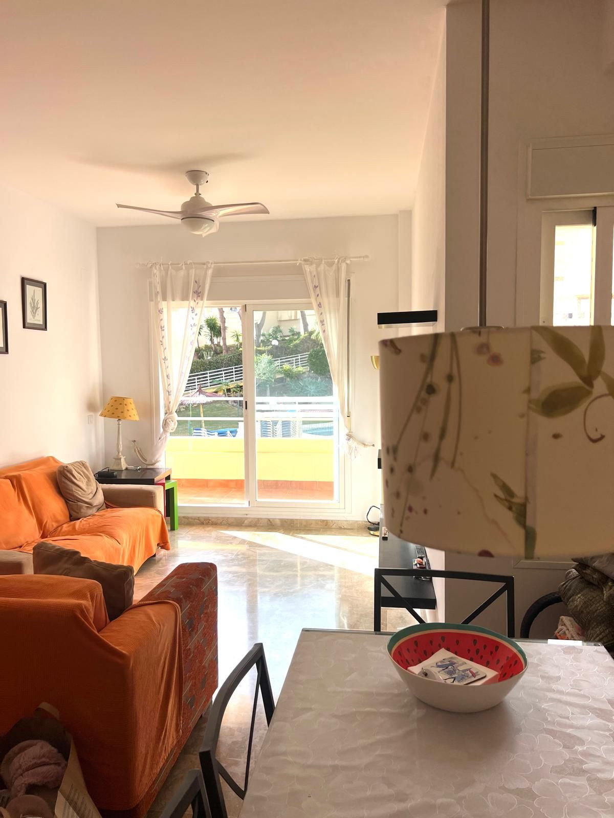 Appartement te koop in Riviera del Sol | 2 slaapkamers H5286394