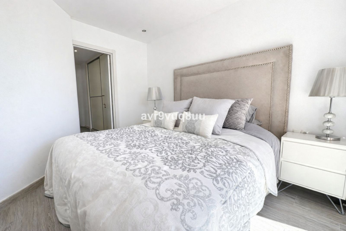 Huis te koop in Riviera del Sol | 4 slaapkamers H5308039