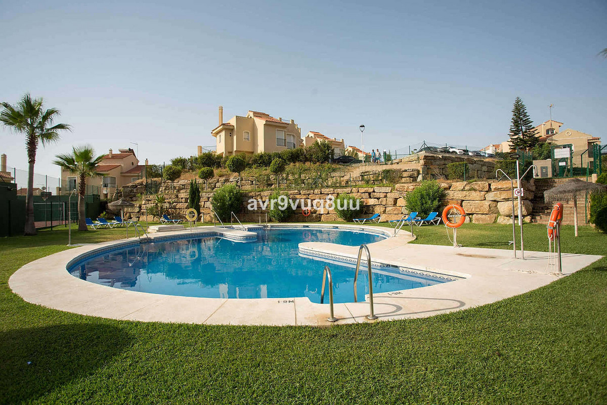 Huis te koop in Riviera del Sol | 4 slaapkamers H5308039