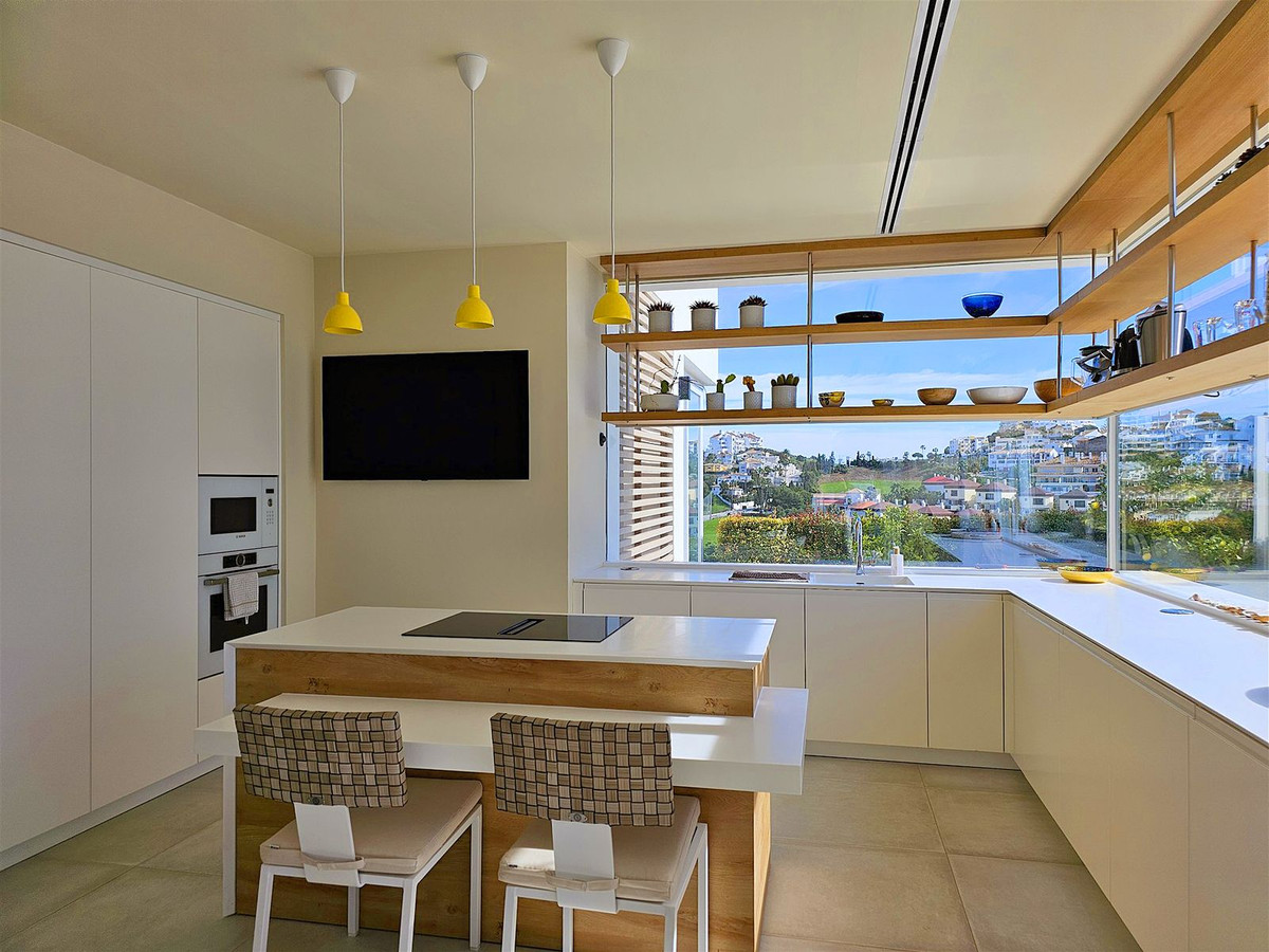 Huis te koop in Riviera del Sol | 5 slaapkamers H5311582