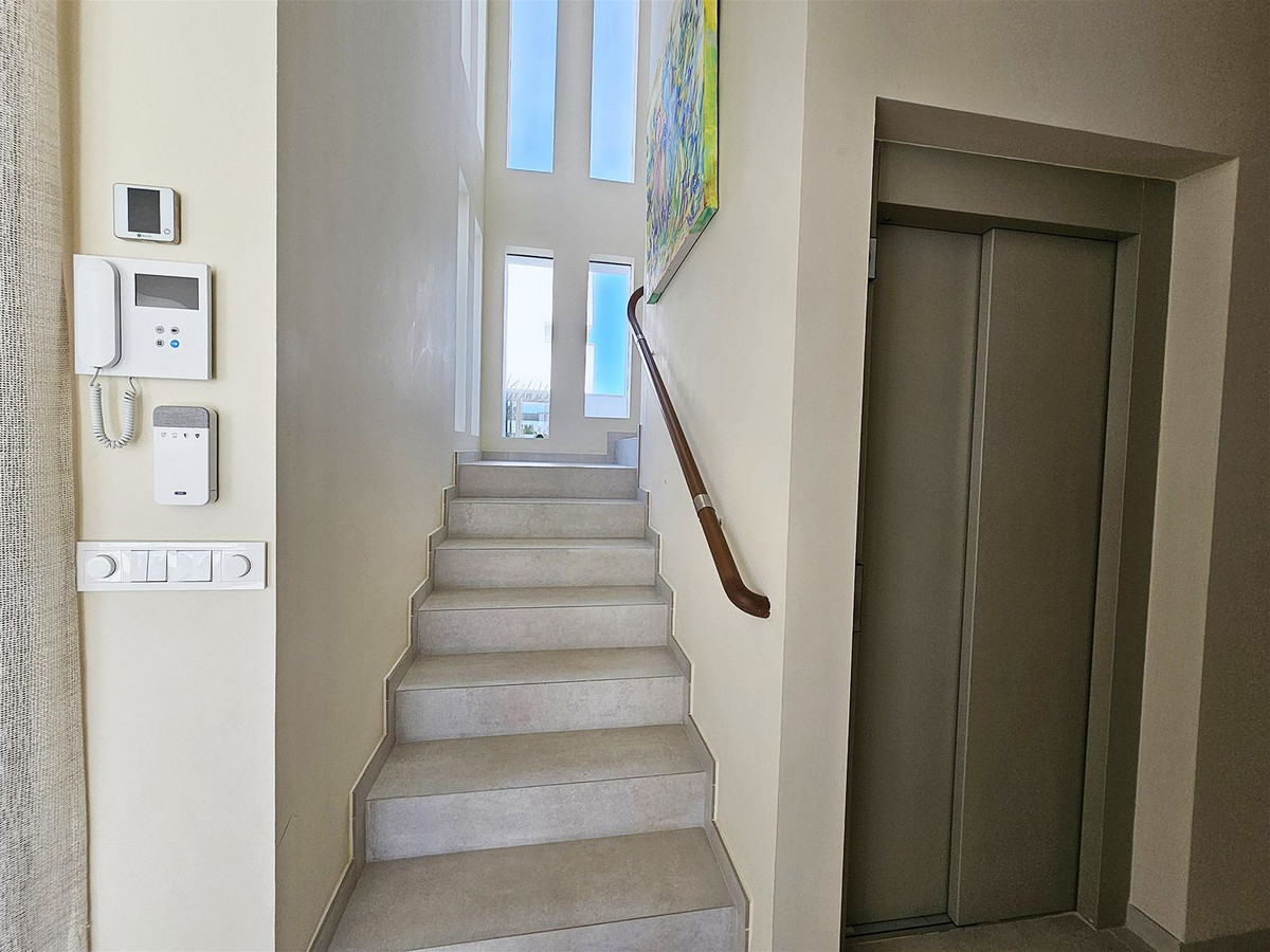 Huis te koop in Riviera del Sol | 5 slaapkamers H5311582