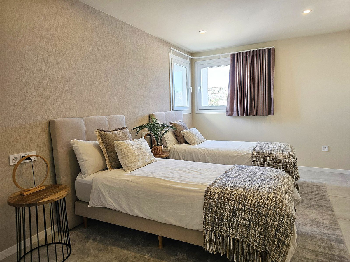 Huis te koop in Riviera del Sol | 5 slaapkamers H5311582