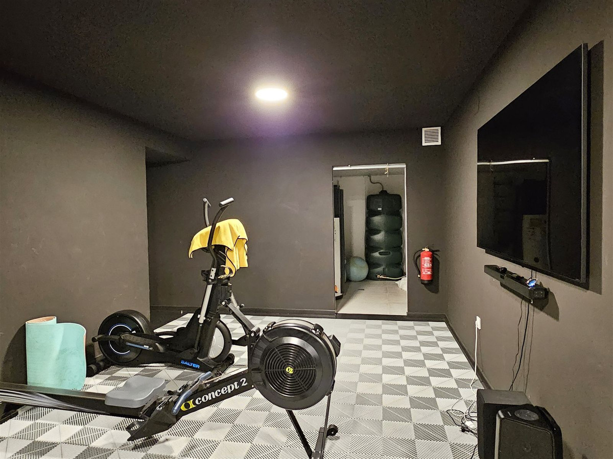 Huis te koop in Riviera del Sol | 5 slaapkamers H5311582