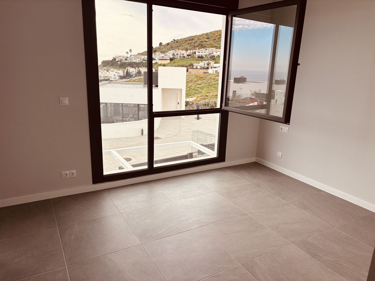 Huis te koop in Riviera del Sol | 4 slaapkamers H5329504