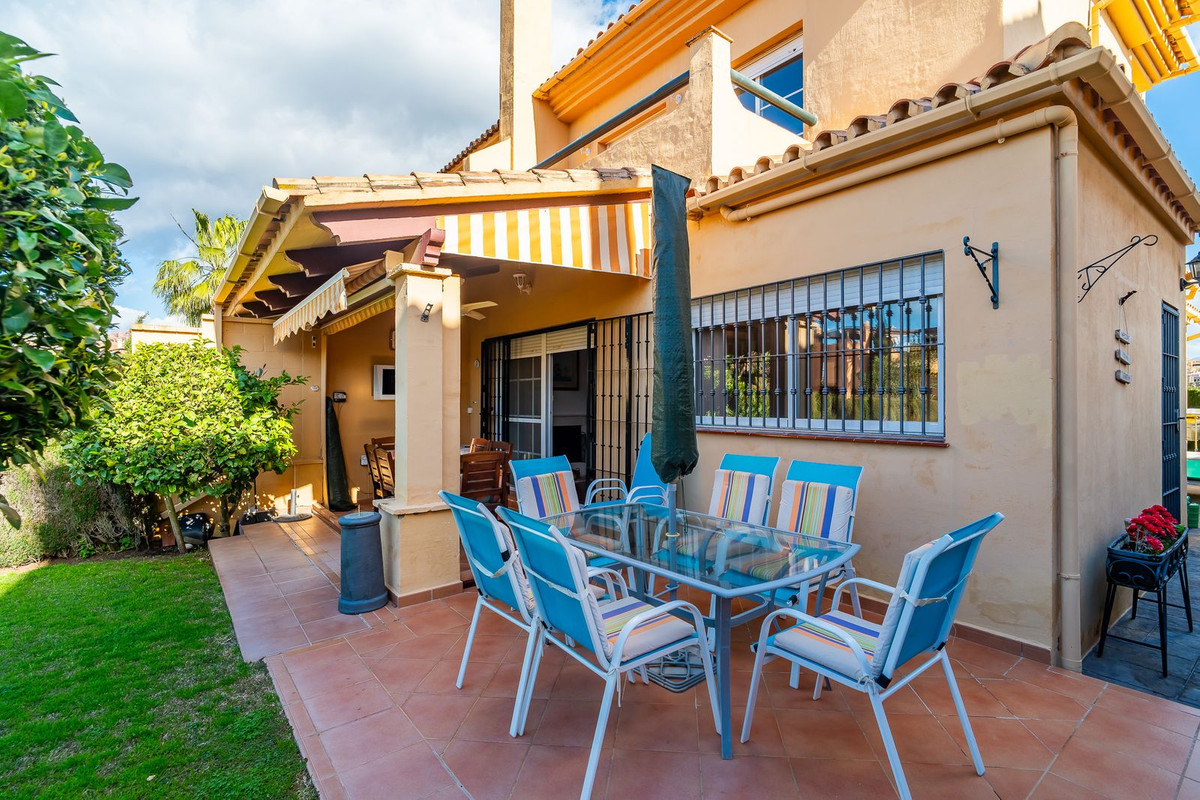 Huis te koop in Riviera del Sol | 4 slaapkamers H5337877