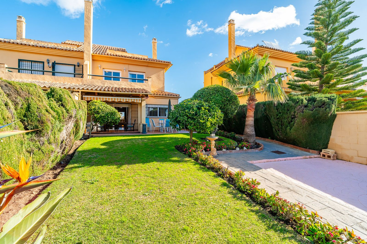 Huis te koop in Riviera del Sol | 4 slaapkamers H5337877