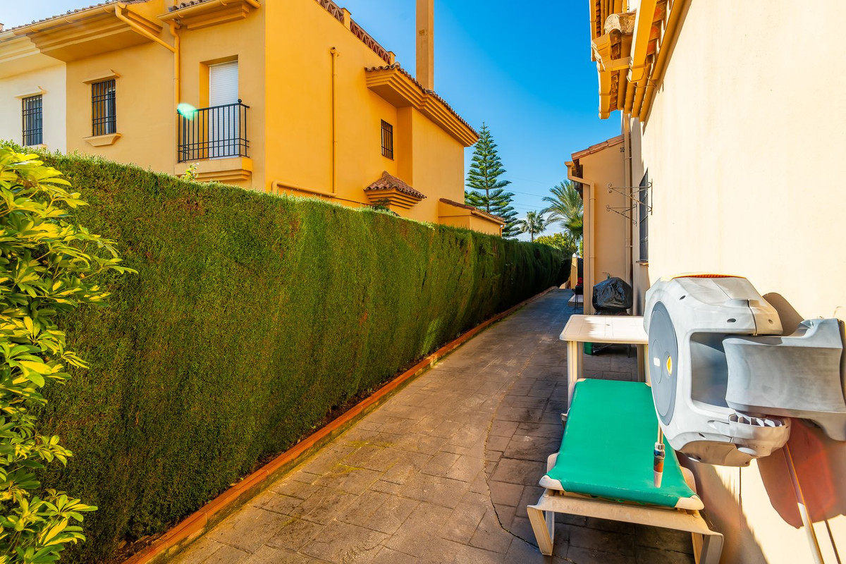 Huis te koop in Riviera del Sol | 4 slaapkamers H5337877