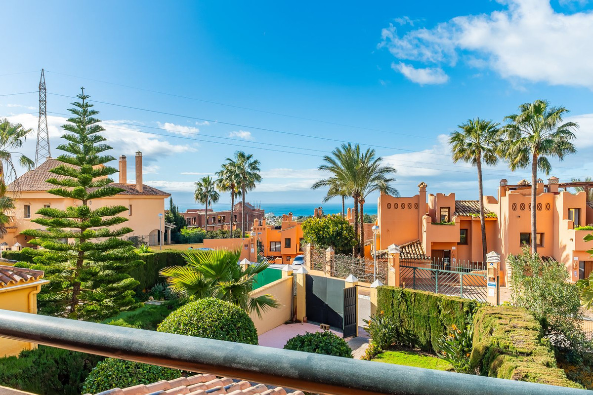 Huis te koop in Riviera del Sol | 4 slaapkamers H5337877