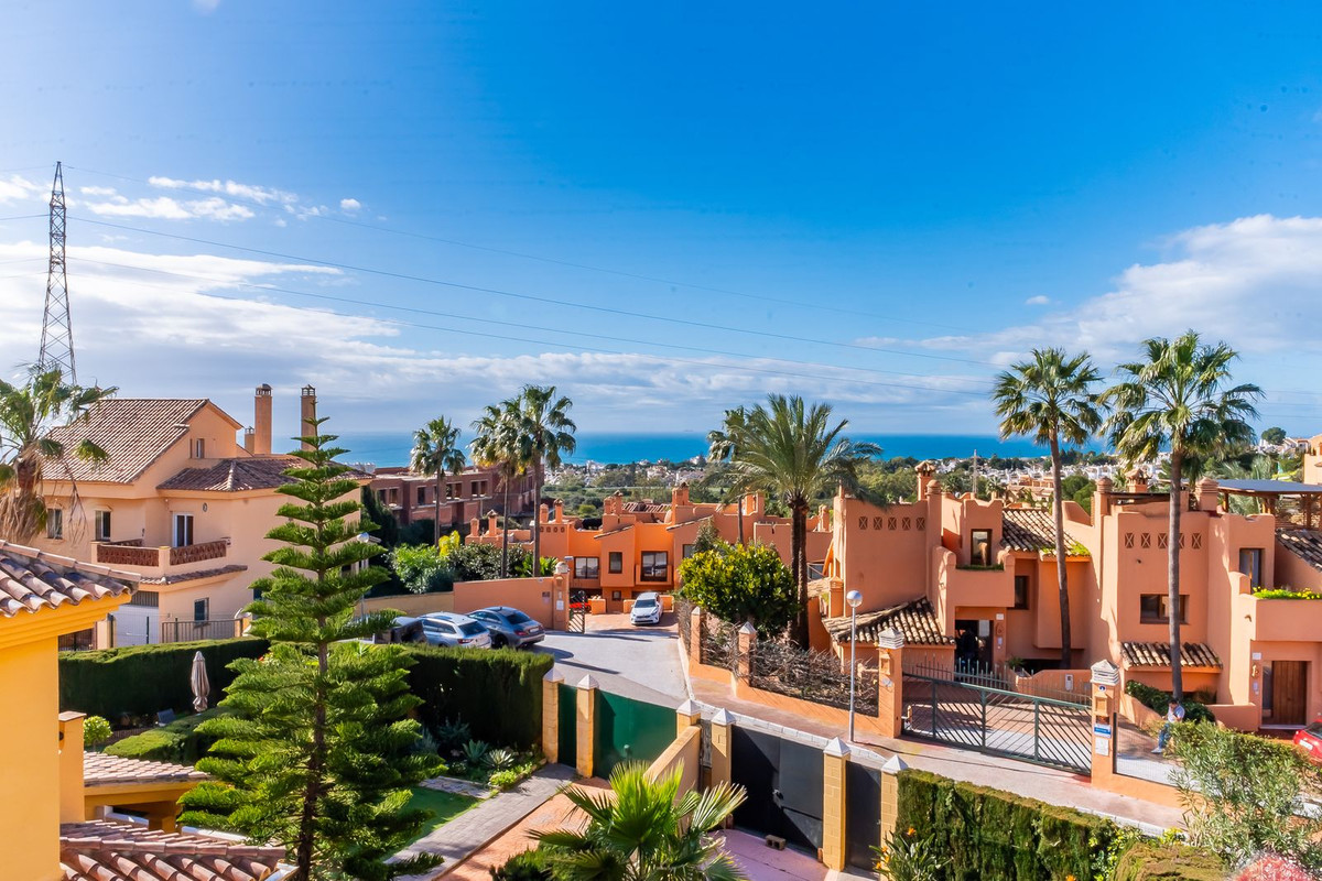 Huis te koop in Riviera del Sol | 4 slaapkamers H5337877