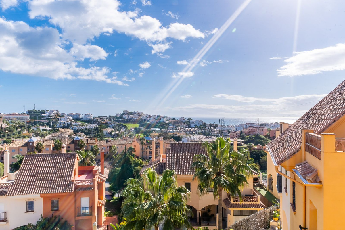 Huis te koop in Riviera del Sol | 4 slaapkamers H5337877