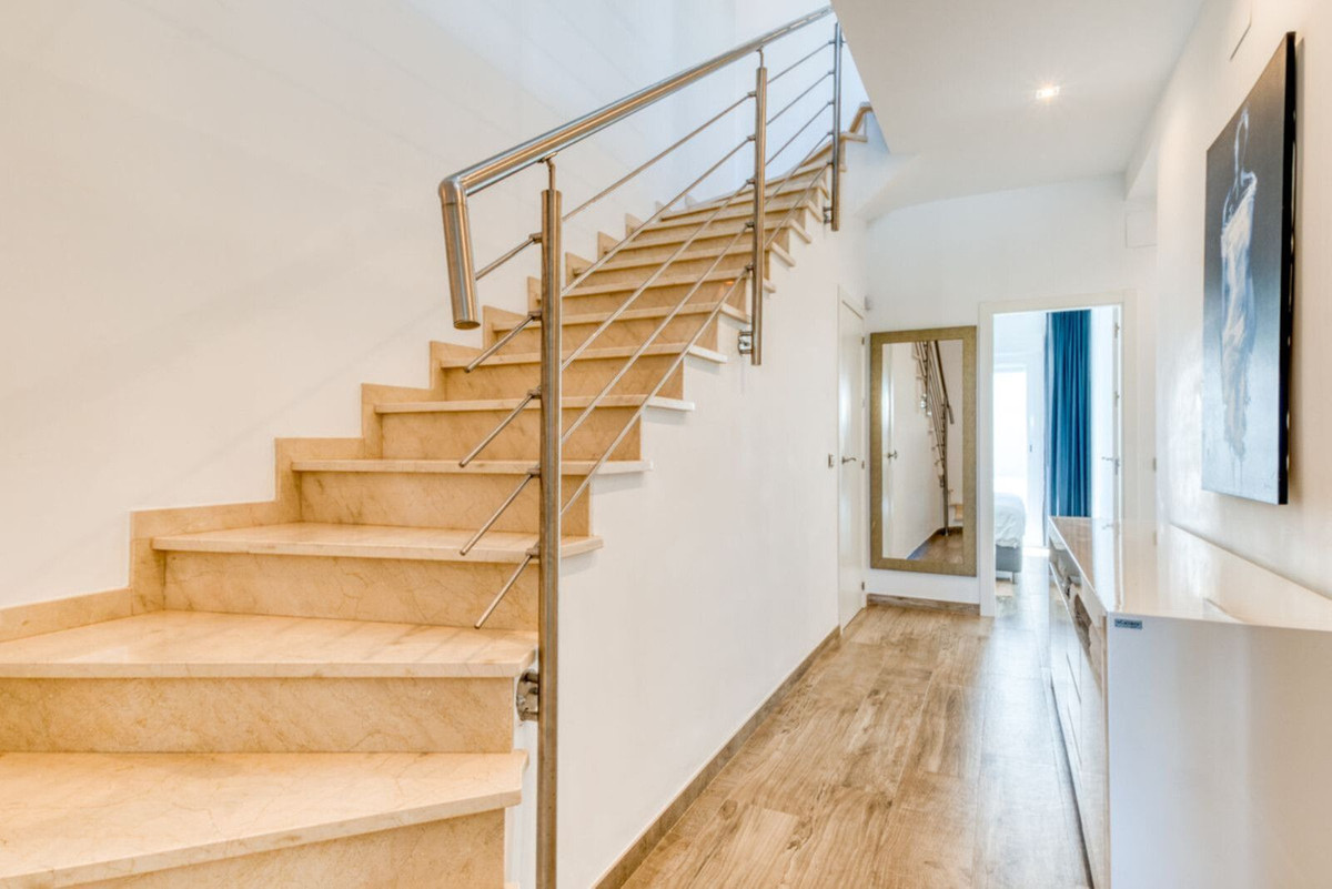 Huis te koop in Riviera del Sol | 3 slaapkamers H5350693