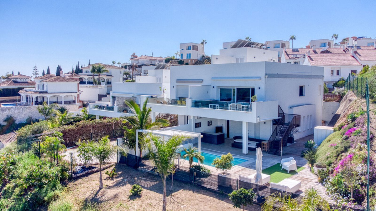 Huis te koop in Riviera del Sol | 3 slaapkamers H5350693