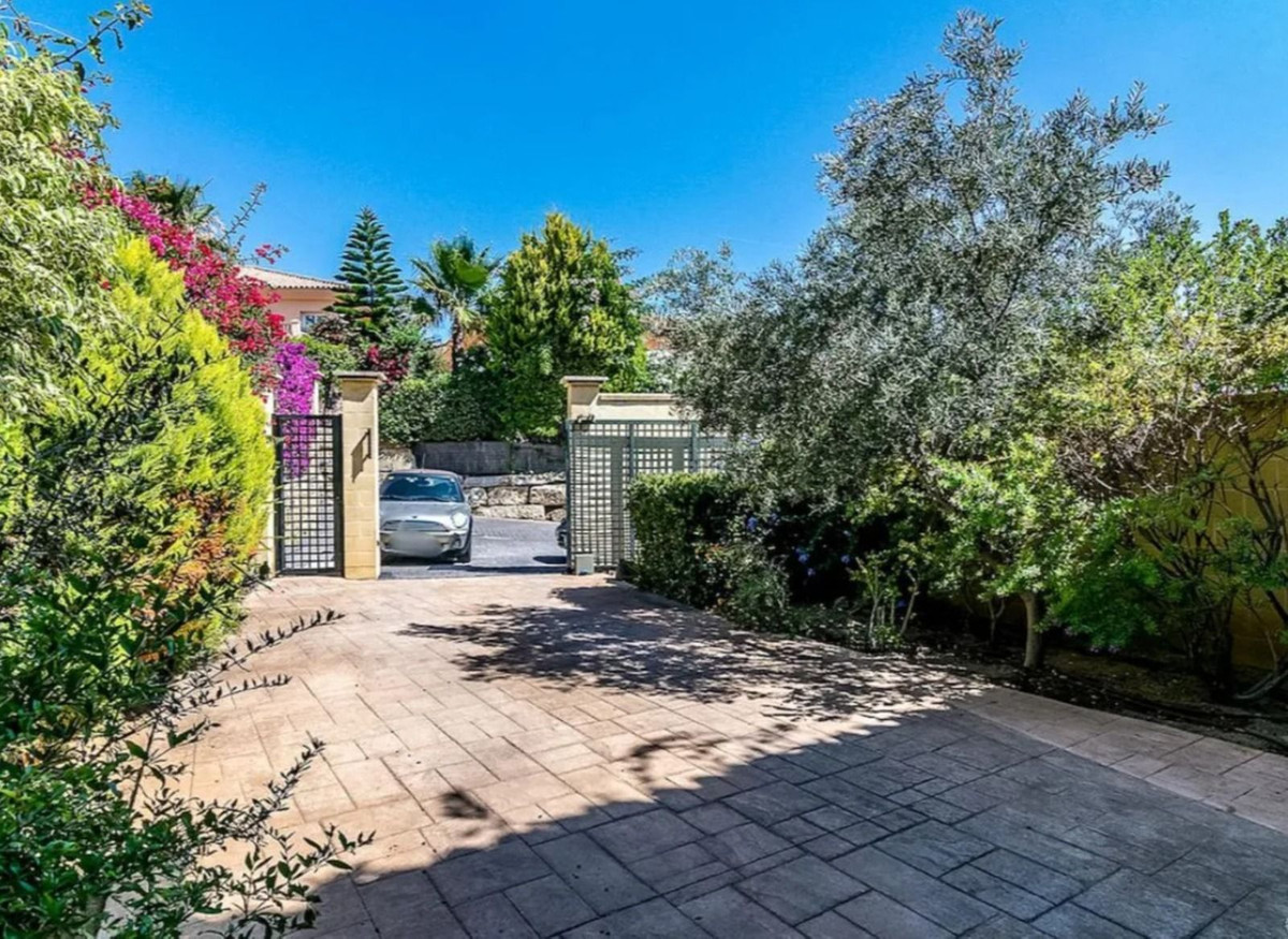 Huis te koop in Riviera del Sol | 4 slaapkamers H5350978