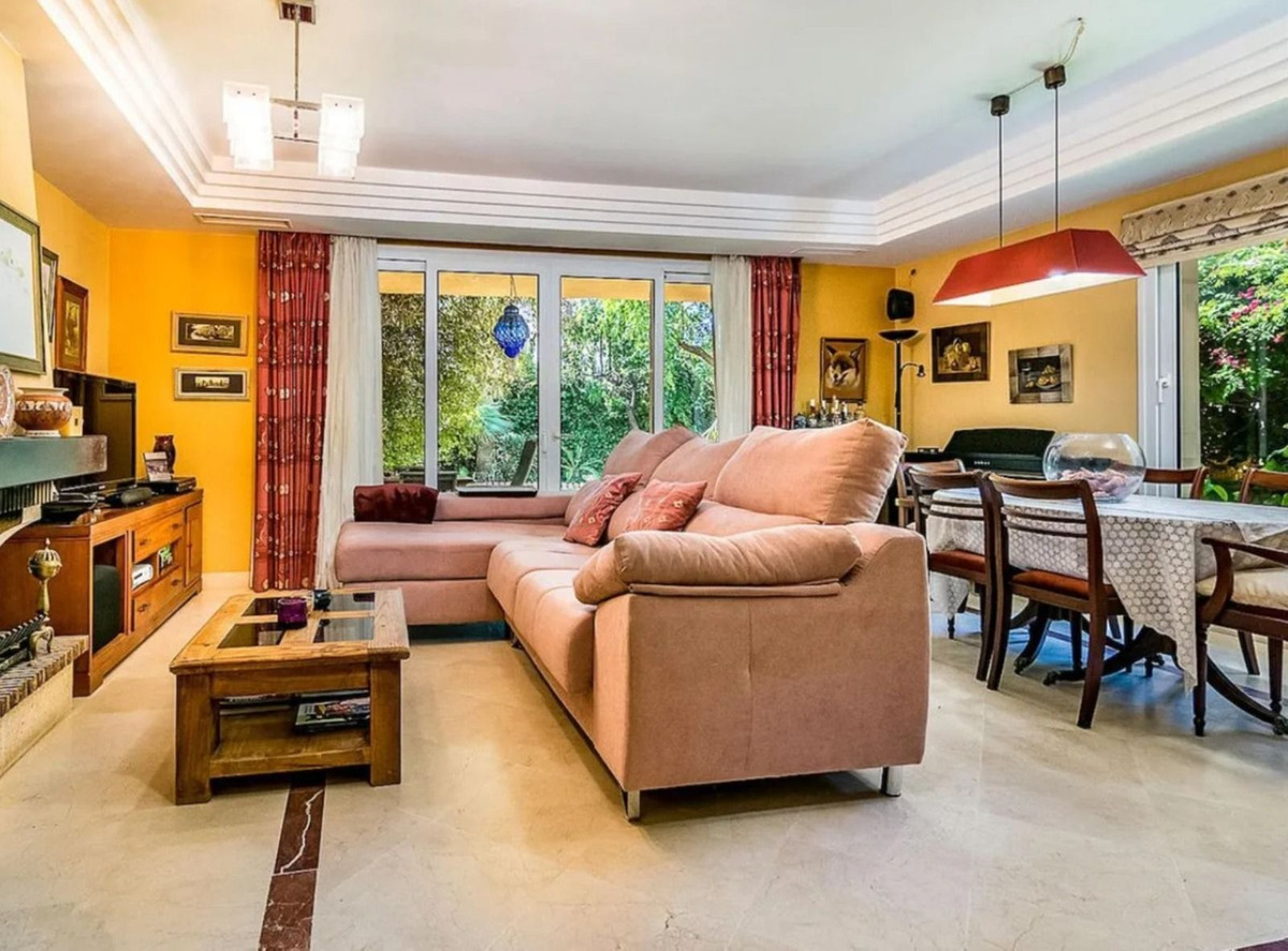 Huis te koop in Riviera del Sol | 4 slaapkamers H5350978