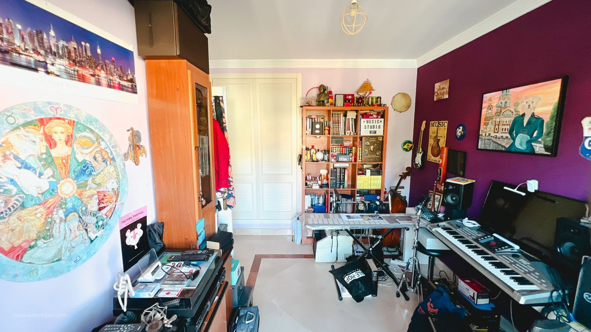 Huis te koop in Riviera del Sol | 4 slaapkamers H5351314