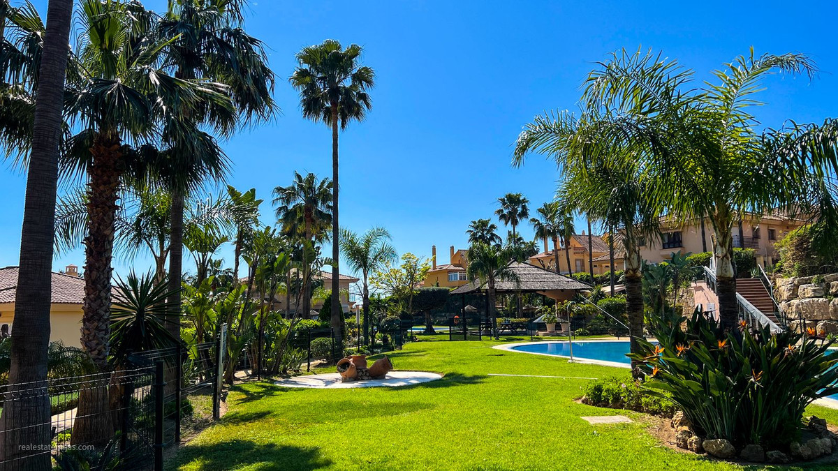 Huis te koop in Riviera del Sol | 4 slaapkamers H5351314