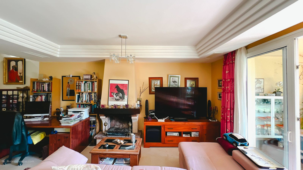 Huis te koop in Riviera del Sol | 4 slaapkamers H5351314