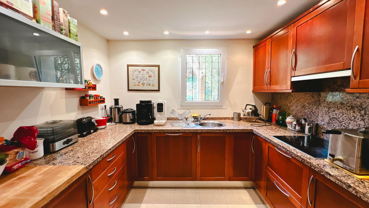 Huis te koop in Riviera del Sol | 4 slaapkamers H5351314