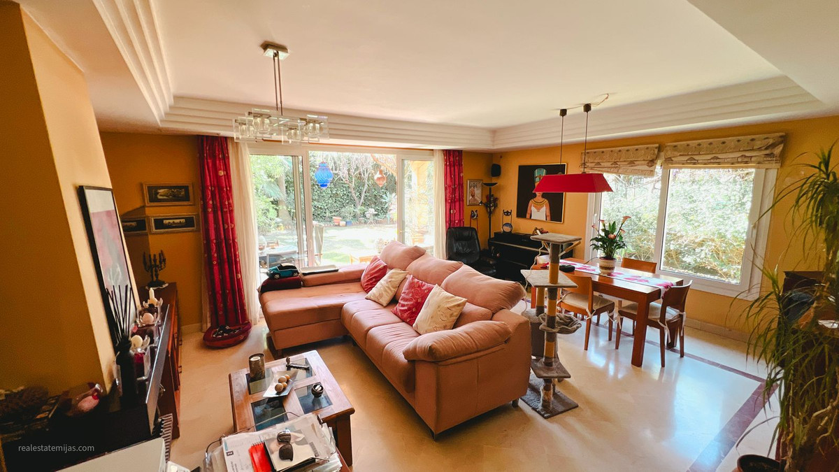 Huis te koop in Riviera del Sol | 4 slaapkamers H5351314