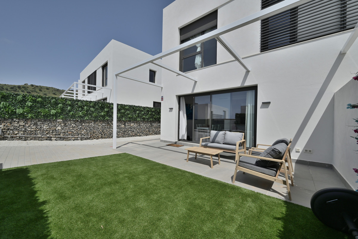 Huis te koop in Riviera del Sol | 4 slaapkamers H5359168
