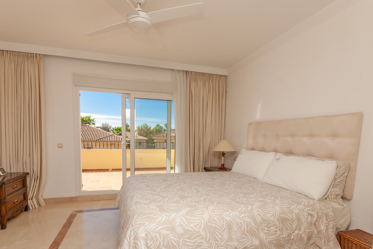 Huis te koop in Riviera del Sol | 4 slaapkamers H5367019