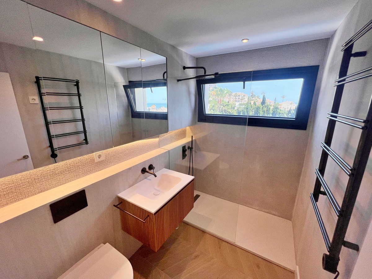 Huis te koop in Riviera del Sol | 5 slaapkamers H5371657