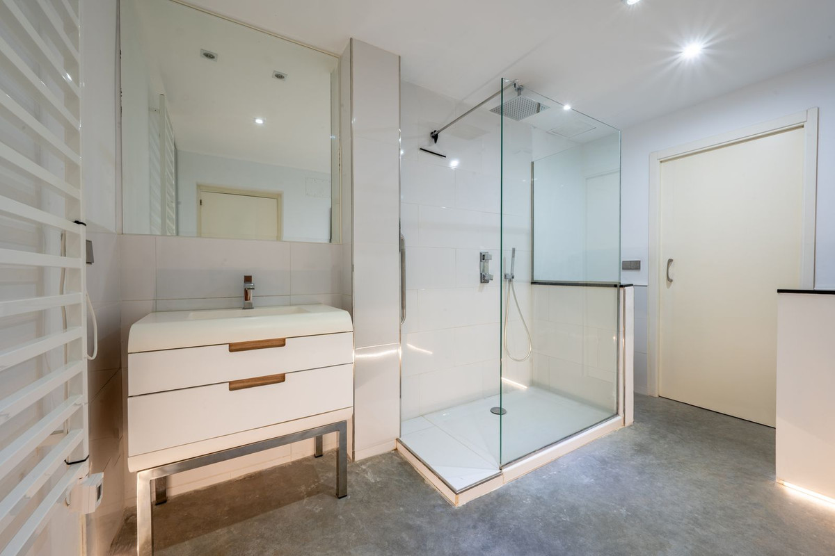 Huis te koop in Riviera del Sol | 5 slaapkamers H5402062