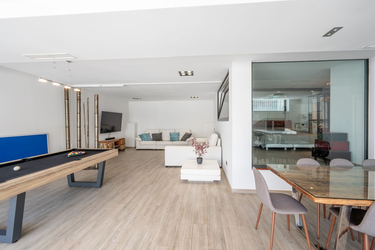 Huis te koop in Riviera del Sol | 5 slaapkamers H5402062