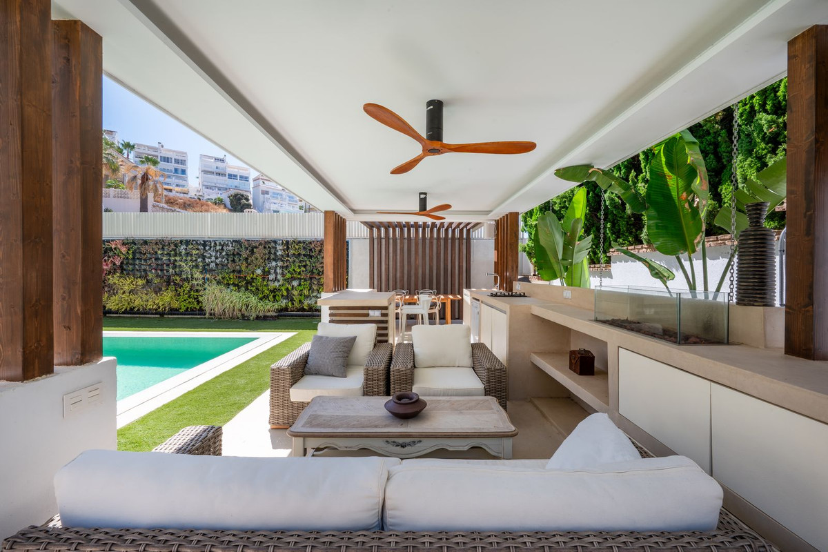 Huis te koop in Riviera del Sol | 5 slaapkamers H5402062