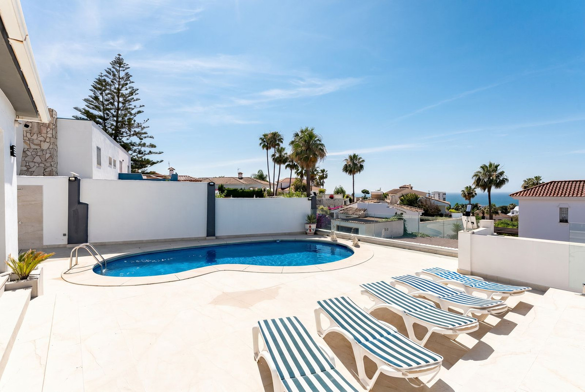 Huis te koop in Riviera del Sol | 4 slaapkamers H5419993