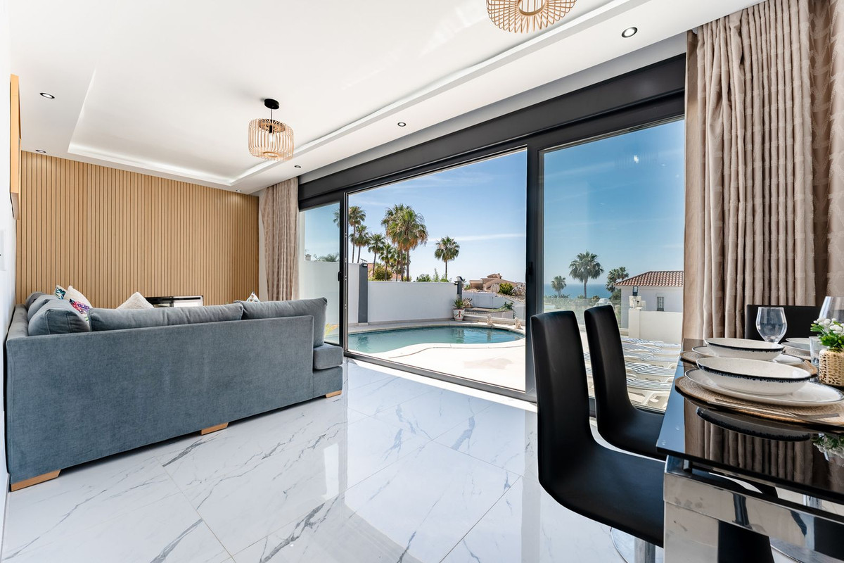 Huis te koop in Riviera del Sol | 4 slaapkamers H5419993