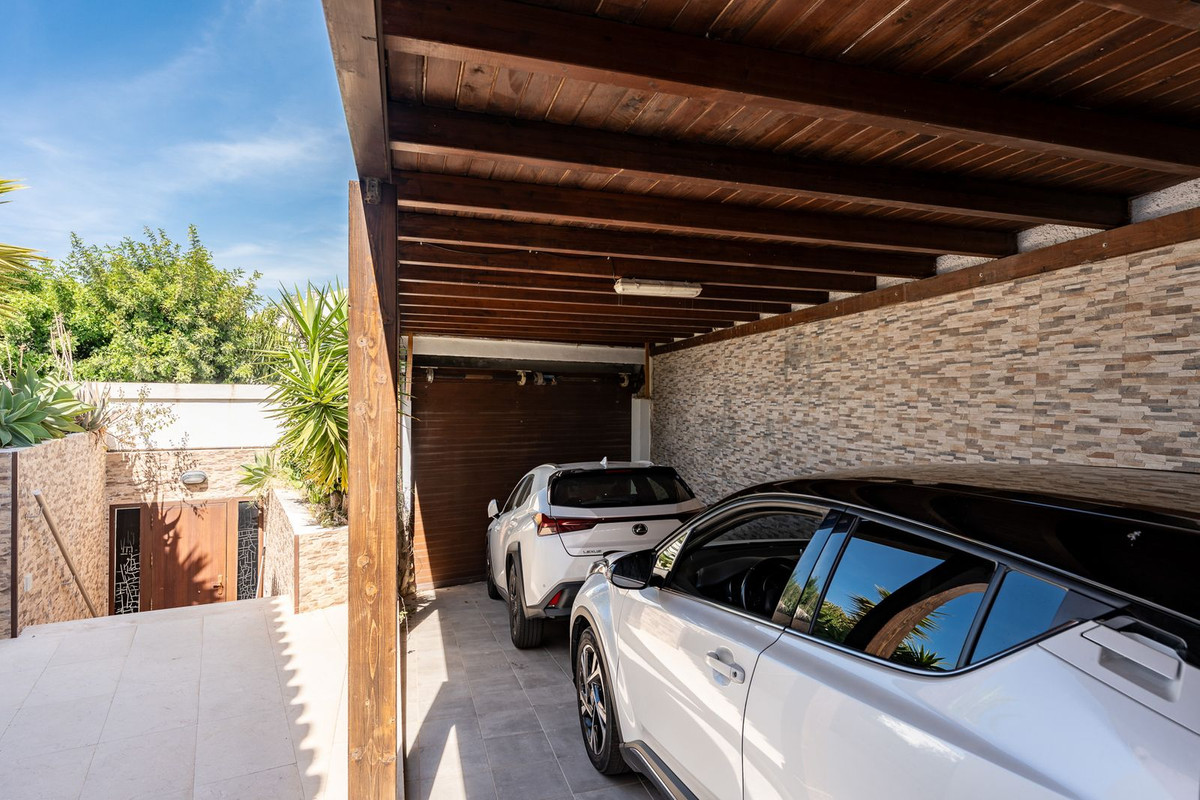 Huis te koop in Riviera del Sol | 4 slaapkamers H5419993