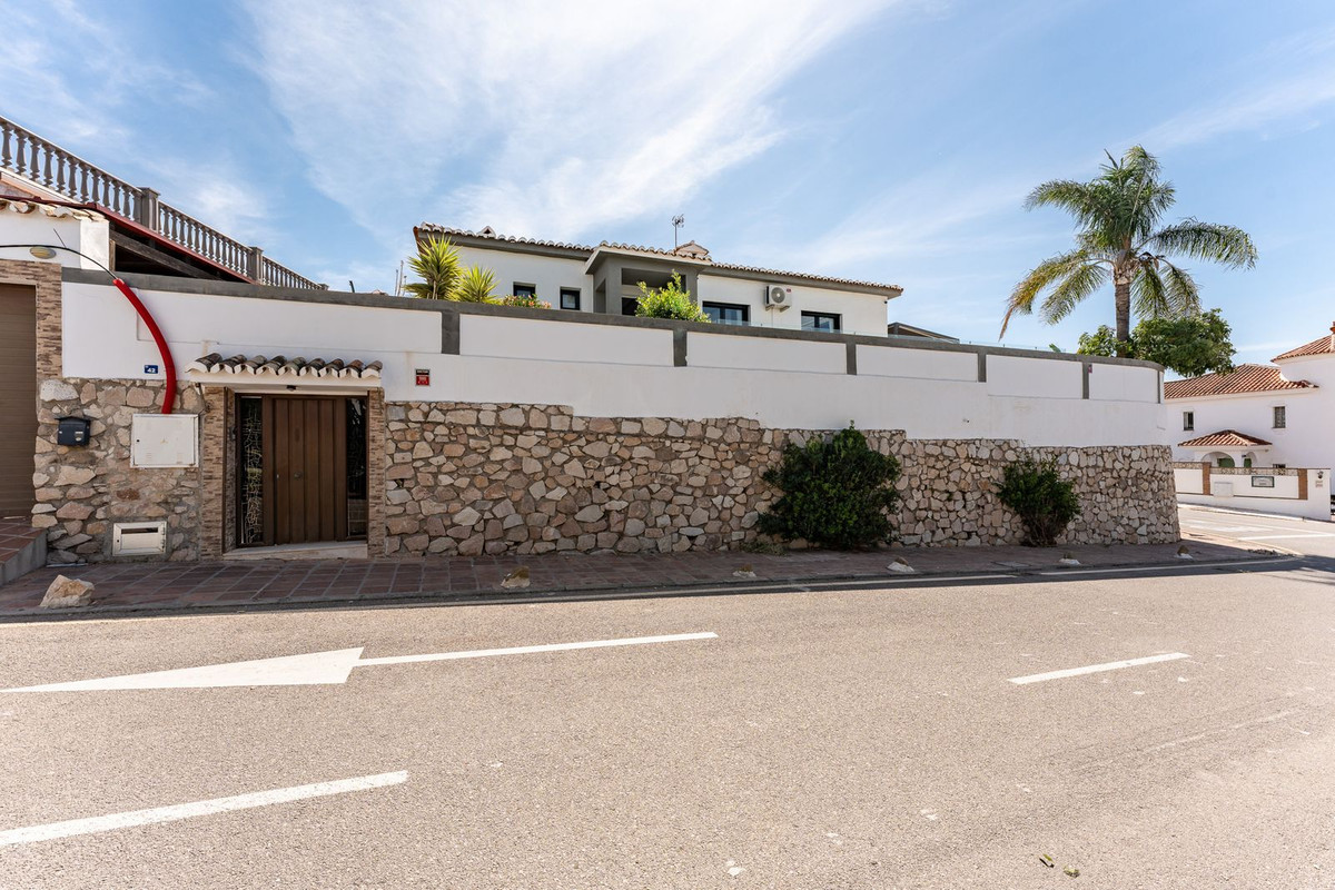 Huis te koop in Riviera del Sol | 4 slaapkamers H5419993