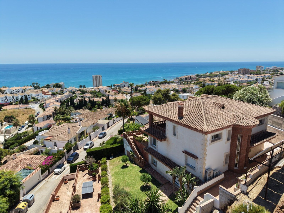 Huis te koop in Riviera del Sol | 6 slaapkamers H5432296