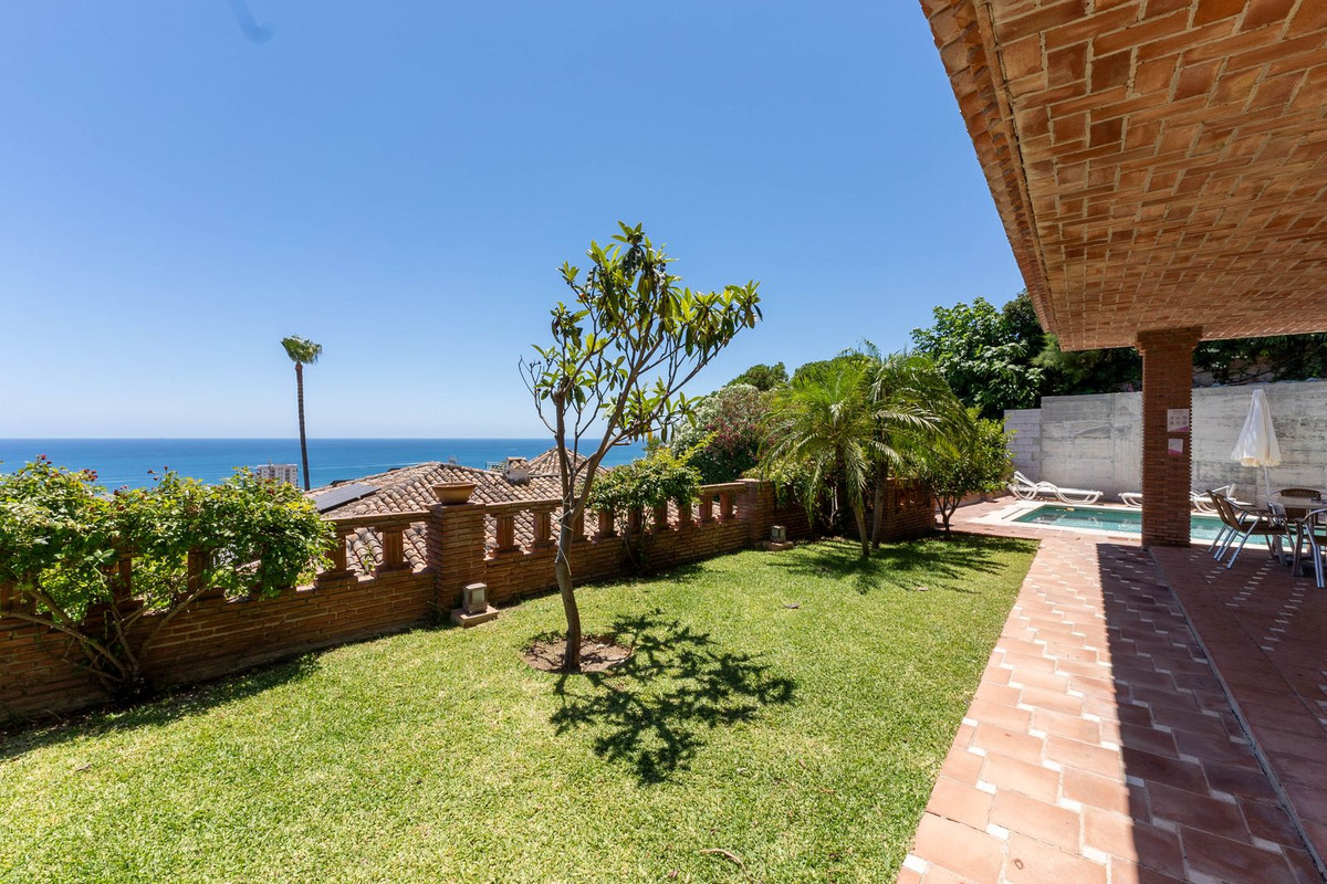 Huis te koop in Riviera del Sol | 6 slaapkamers H5432296