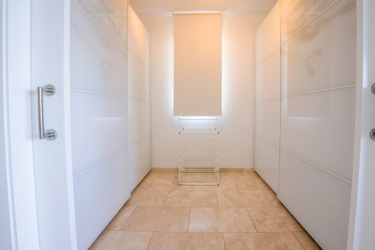 Huis te koop in Riviera del Sol | 6 slaapkamers H5432296
