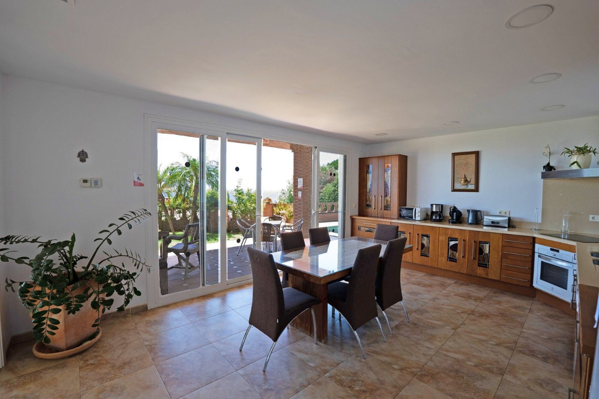 Huis te koop in Riviera del Sol | 6 slaapkamers H5432296