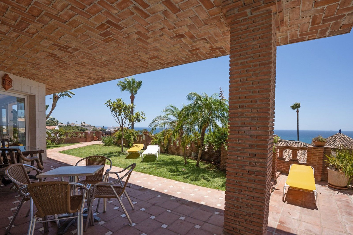 Huis te koop in Riviera del Sol | 6 slaapkamers H5432296
