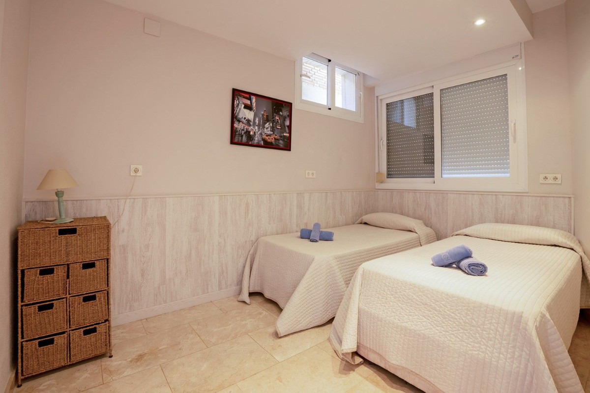 Huis te koop in Riviera del Sol | 6 slaapkamers H5432296