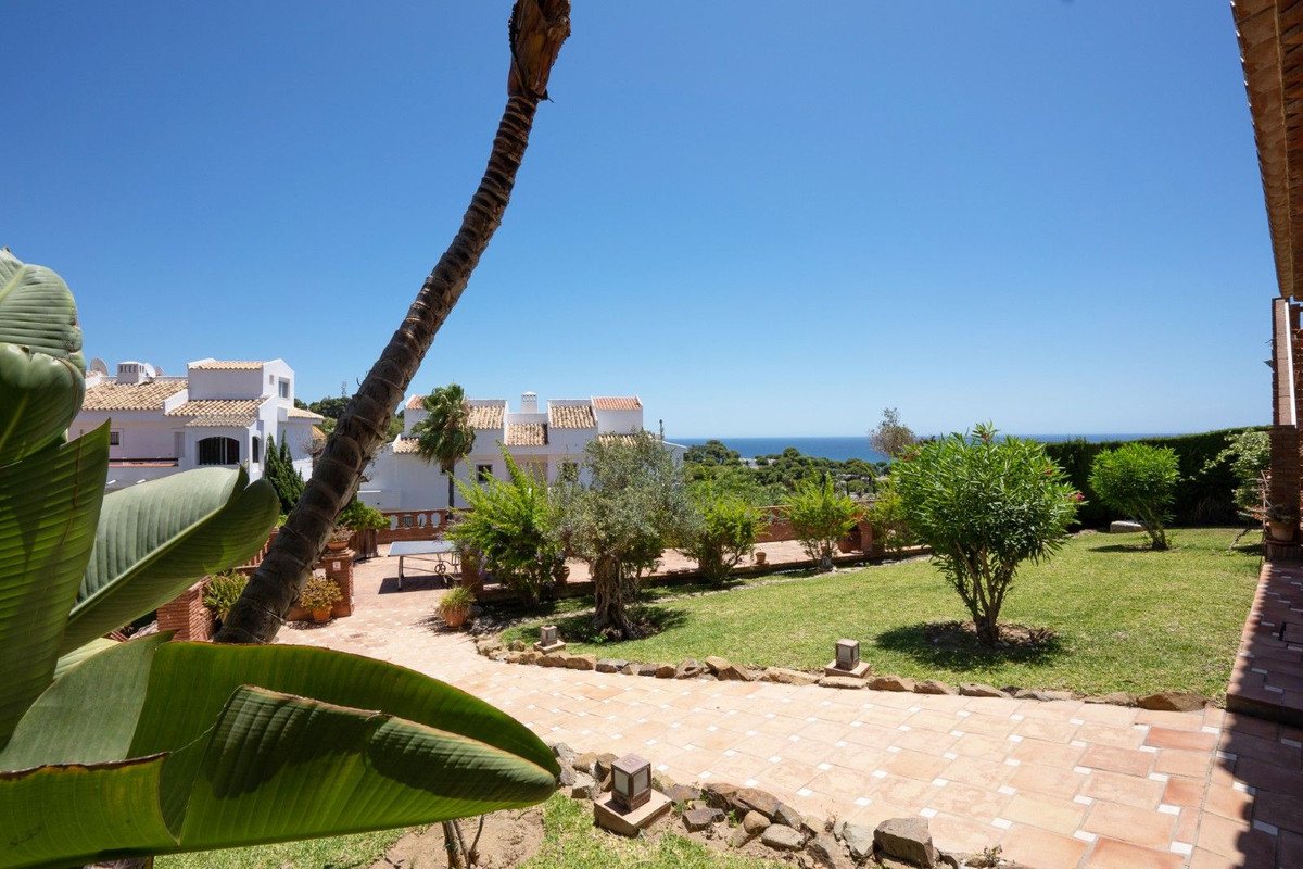 Huis te koop in Riviera del Sol | 6 slaapkamers H5432296