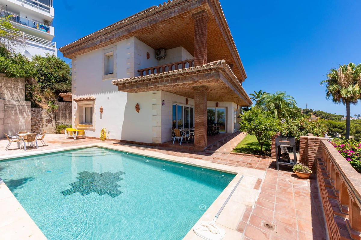 Huis te koop in Riviera del Sol | 6 slaapkamers H5432296