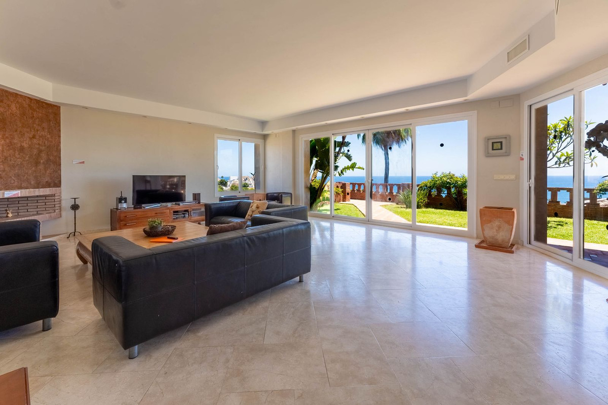 Huis te koop in Riviera del Sol | 6 slaapkamers H5432296