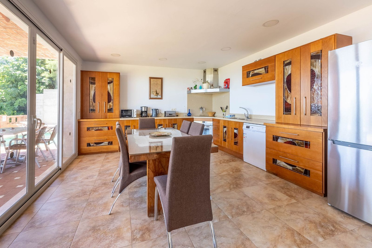 Huis te koop in Riviera del Sol | 6 slaapkamers H5432296
