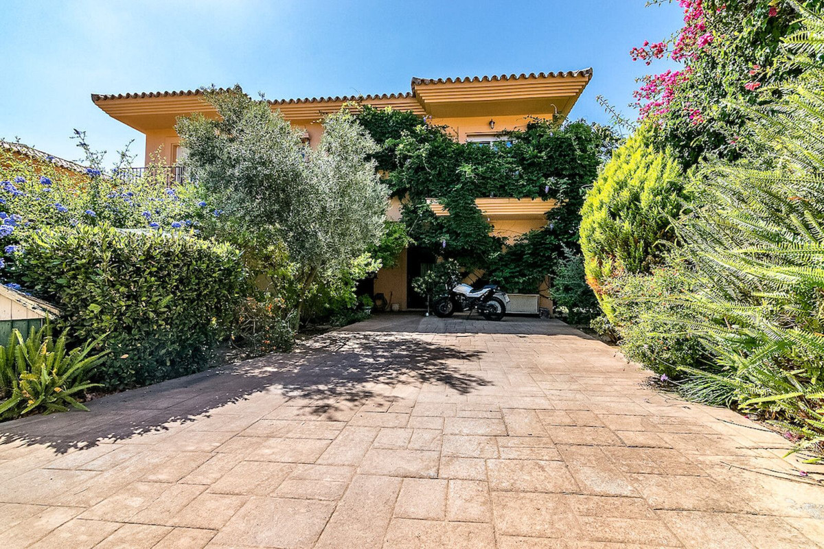 Huis te koop in Riviera del Sol | 4 slaapkamers H5439700
