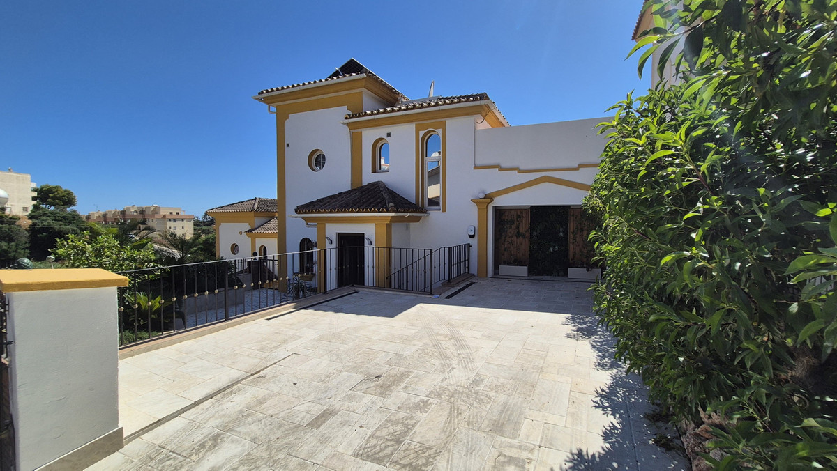 Property main view 40