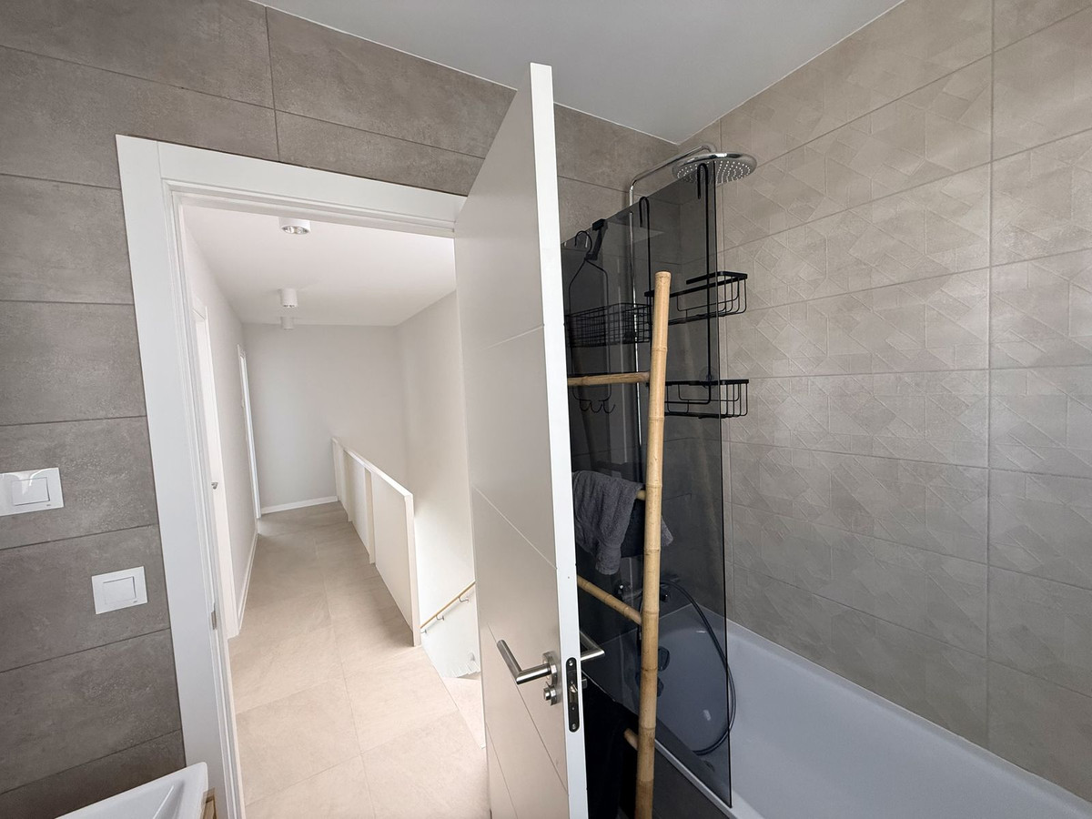 Huis te koop in Riviera del Sol | 4 slaapkamers H5462119